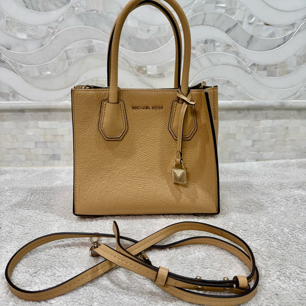 NWOT - Michael Kors Mercer Tan Leather Satchel